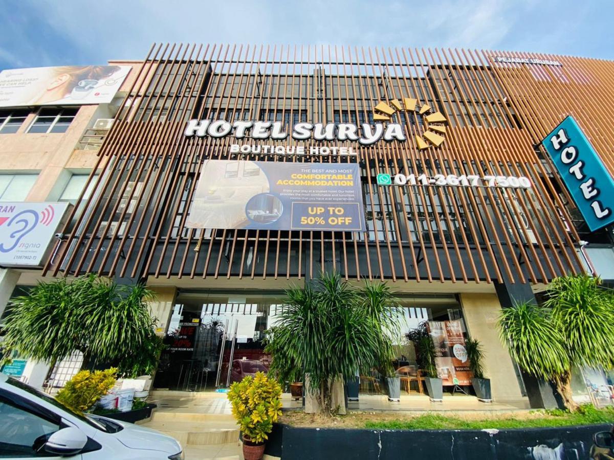 Surya Boutique Hotel Кланг Экстерьер фото